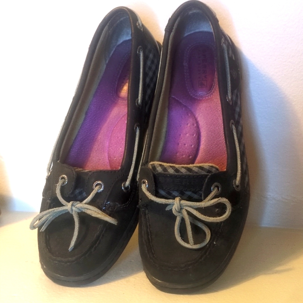 Pair of black checkered sperrys non-marking boat shoes size 7 women's